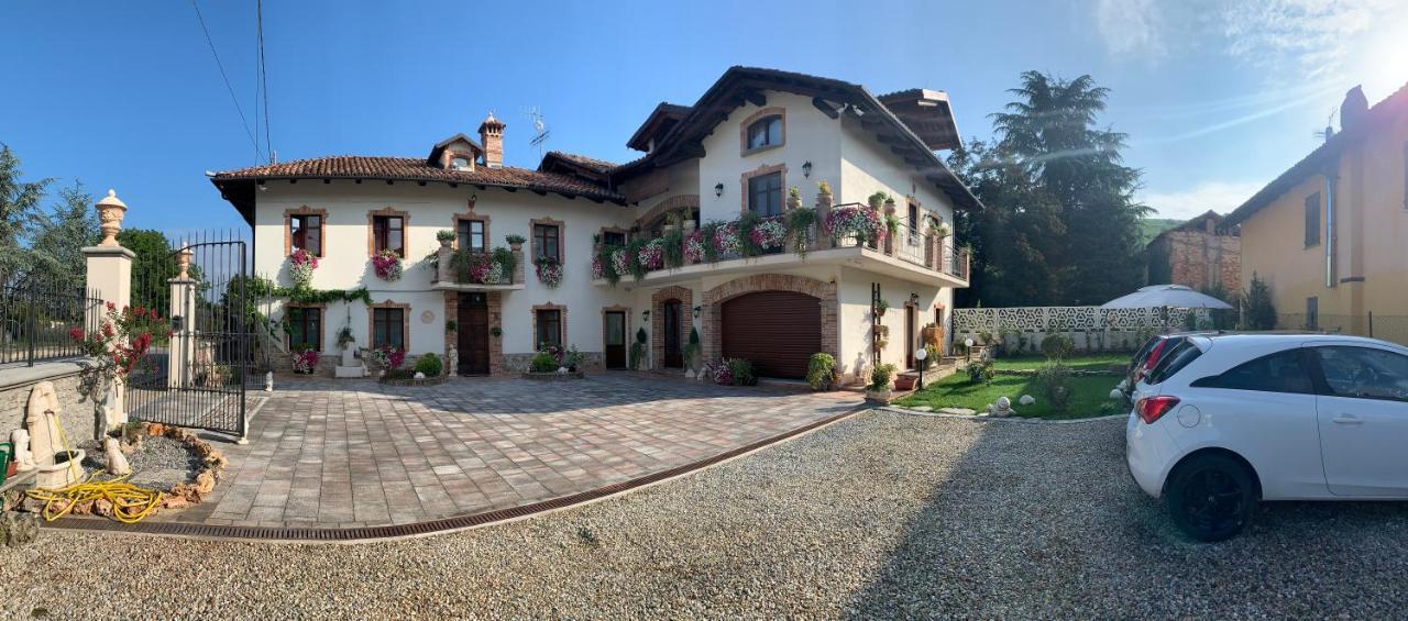 Ca Reginella B&B Diano dʼAlba Exterior foto